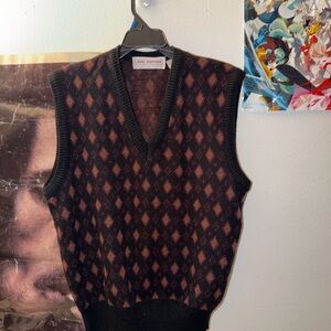John Ashford Men's Argyle Wool Sweater Vest - Black and Brown